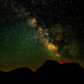 Craters Milky Way by Paul Freidlund