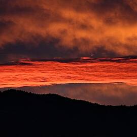 Crazy Idaho Sunset by Bobbie Moller