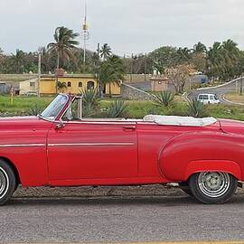 Cuba Chevy Convertible by Paul Rebmann