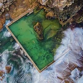 Curl Curl Rockpool by Andre Petrov