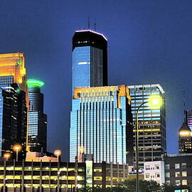 Minneapolis Skyline at dusk, Blue Hour by Tom Halseth