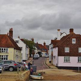 Emsworth Quay by Lesley Evered