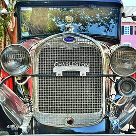 Ford Model T Charleston by Lisa Wooten