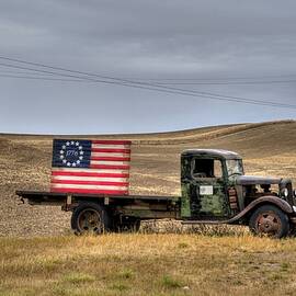 Freedom Truck 1776 by Michael Morse
