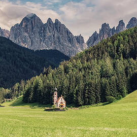 Funes Valley by Manjik Pictures