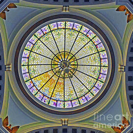 Greene County Courthouse Dome by Linda Brittain