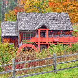 Grist Mill in Guildhall Vermont by Juergen Roth