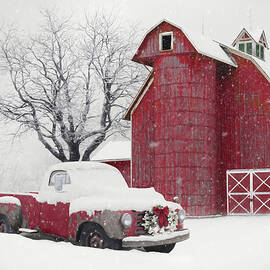 Holiday Farm Truck by Lori Deiter