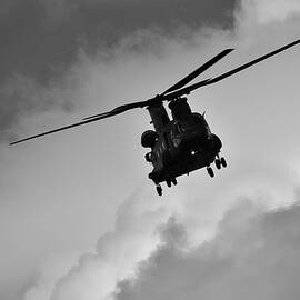 Incoming Chinook Helicopter  by Neil R Finlay