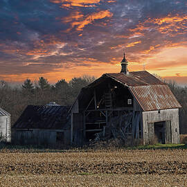 Late Autumn Barn 310, Indiana by Steve Gass