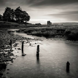 Lochranza Castle by Dave Bowman