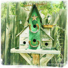 Lucky Birdhouse by Nina Prommer