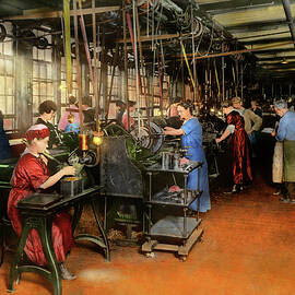 Machinist - School - Machining for freedom 1917 by Mike Savad