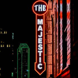 Majestic Theate Dallas by Terry Walsh
