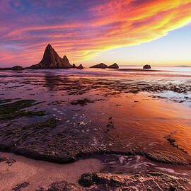 Martins Beach Epic Sunset by Naoki Aiba