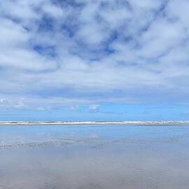 Mirror Beach by Carol Groenen