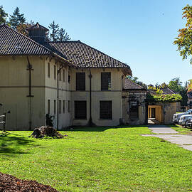 Northern State Hospital Gray Ward by Tom Cochran