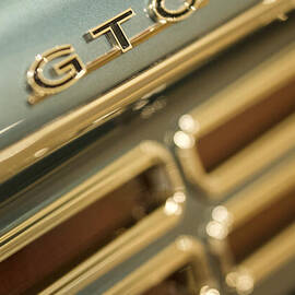 Pontiac GTO Emblem - A Sign of Muscle Car Royalty by CFlo Photography
