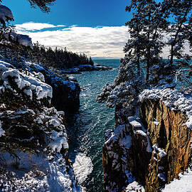 Raven's Nest Crevasse At Schoodic Point by Marty Saccone