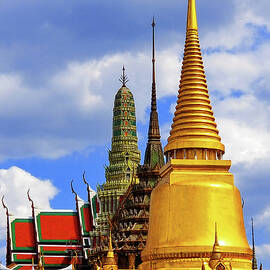 Royal Temple Complex, Bangkok by Brian Shaw