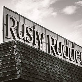 Rusty Rudder Sign