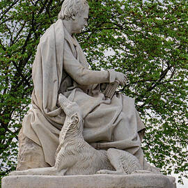 Sir Walter Scott Statue by Bob Phillips