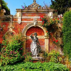 Somerleyton Hall Gardens 01 by Amalia Suruceanu