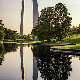 St Louis Gateway Arch Reflection by Stephen Stookey