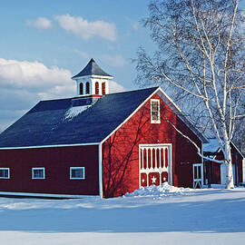 Star Barn by Karl Johnson