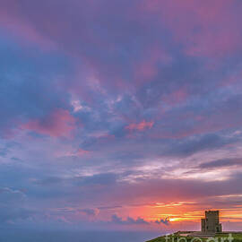 Sunset at O'Brien's Tower, Ireland by Henk Meijer Photography