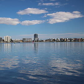 Swan River Summer, Perth