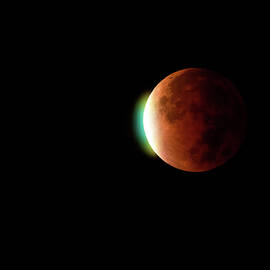 The Beaver Moon Eclipse Of 2021 by Saija Lehtonen