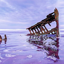 The Peter Iredale Wreck by Kay Brewer