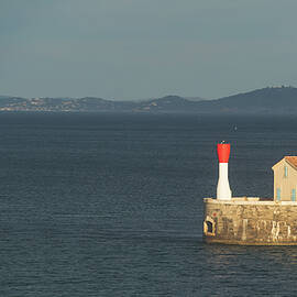 Toulon harbor lighthouse by Jean-Luc Farges