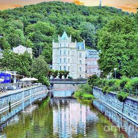 Tourist area in Karlovy Vary1 by Igor Aleynikov