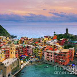 Vernazza, Cinque Terre, Italy by Henk Meijer Photography