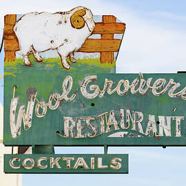 Wool Growers Restaurant and Cocktail Lounge - Bakersfield, California by Denise Strahm