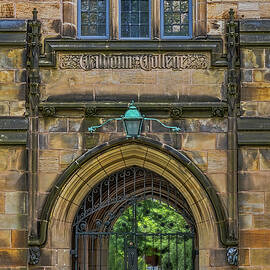 Yale Calhoun College
