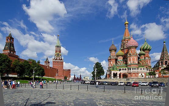 Pravine Chester - Red Square Pravine Chester - Red Square