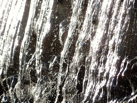 Marc Philippe Joly - artificial waterfall Marc Philippe Joly - artificial waterfall