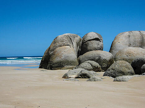 Eliza Donovan - Australian Beach Eliza Donovan - Australian Beach