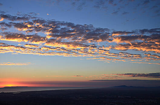 Sharon Tate Soberon - Beautiful Sunset From The Top Sharon Tate Soberon - Beautiful Sunset From The Top
