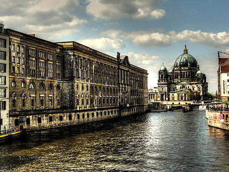 Alexander Drum - Berlin and Spree Alexander Drum - Berlin and Spree