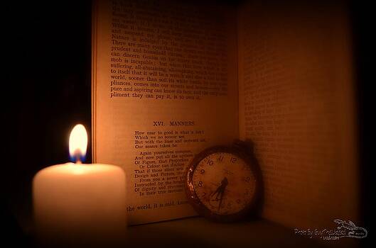 Guy Hoffman - Candlelight Read Guy Hoffman - Candlelight Read