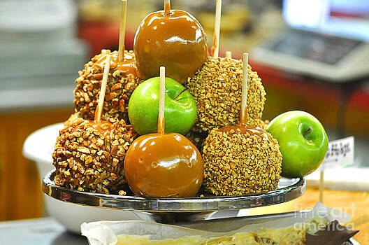 Danny Hooks - Caramel Apples Danny Hooks - Caramel Apples