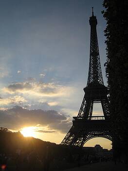 Angela Rose - Eiffel Tower at Sunset Angela Rose - Eiffel Tower at Sunset
