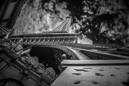 Chris Bordeleau - eiffel tower las vegas Chris Bordeleau - eiffel tower las vegas