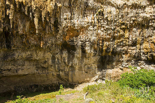 Bob Phillips - Exposed Stalactites Bob Phillips - Exposed Stalactites