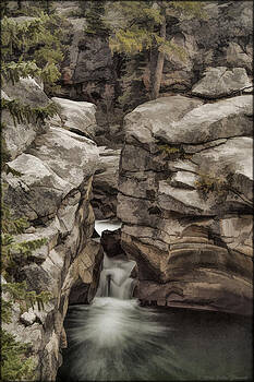 Erika Fawcett - Hidden Falls in Watercolor Erika Fawcett - Hidden Falls in Watercolor