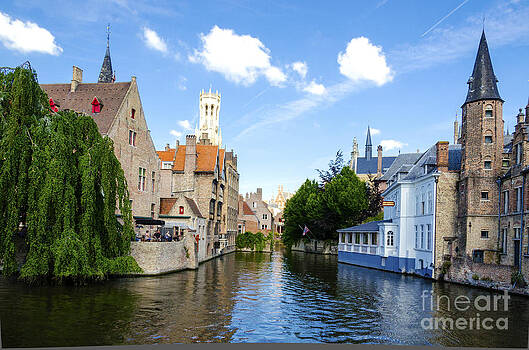 Pravine Chester - Homes of Brugges Pravine Chester - Homes of Brugges